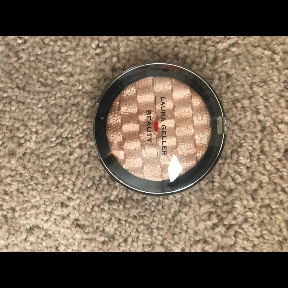 Laura Geller Highlighter